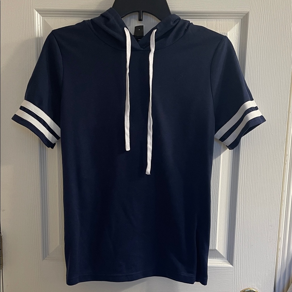 SHEIN Pullover Hoodie Cute Hooded T Shirt Sporty Tee Stripe Sleeves Navy White